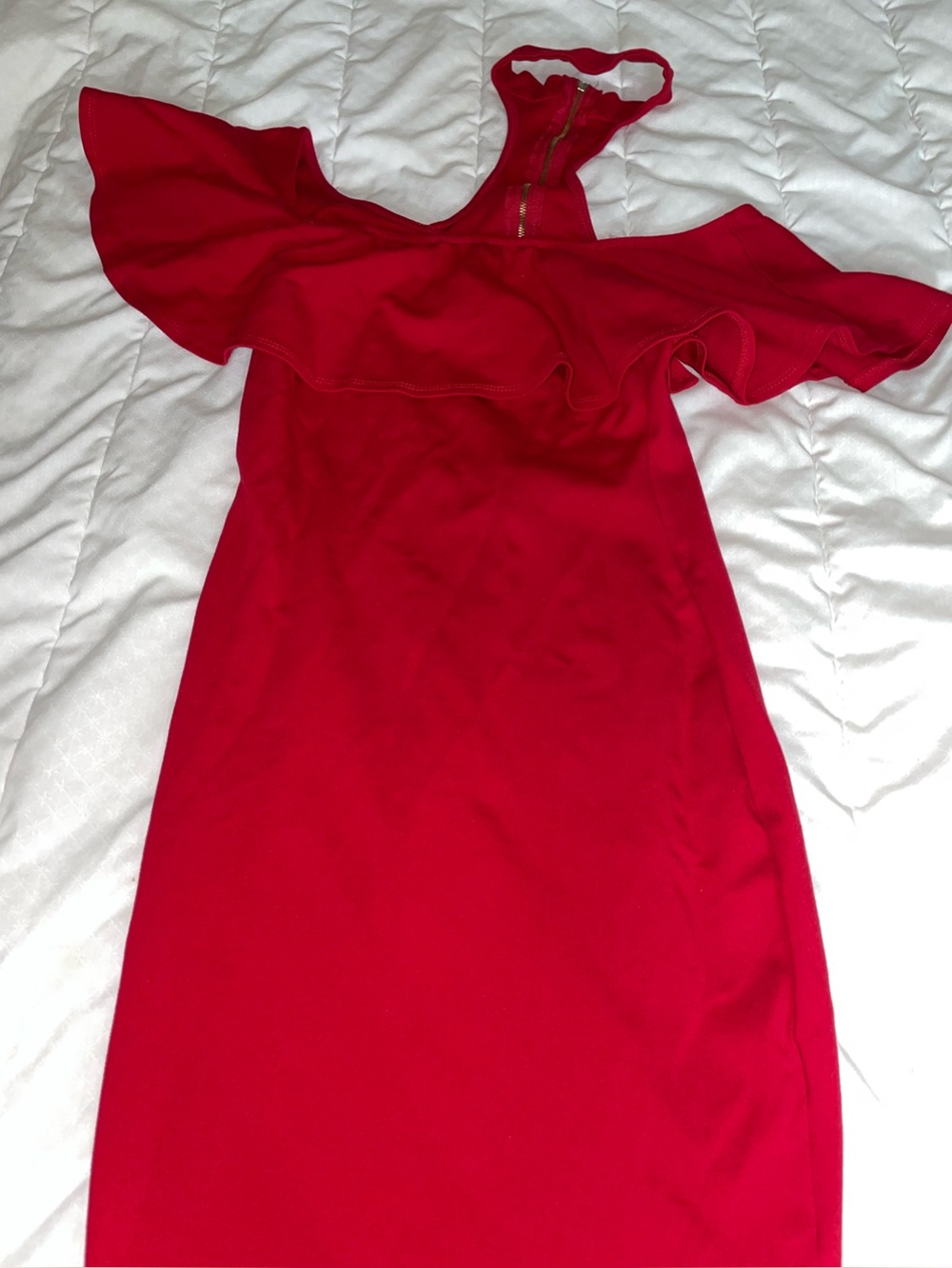 A’gaci red Dress Size M RGUC Ruffles high neck zip cold shoulder ribbed
